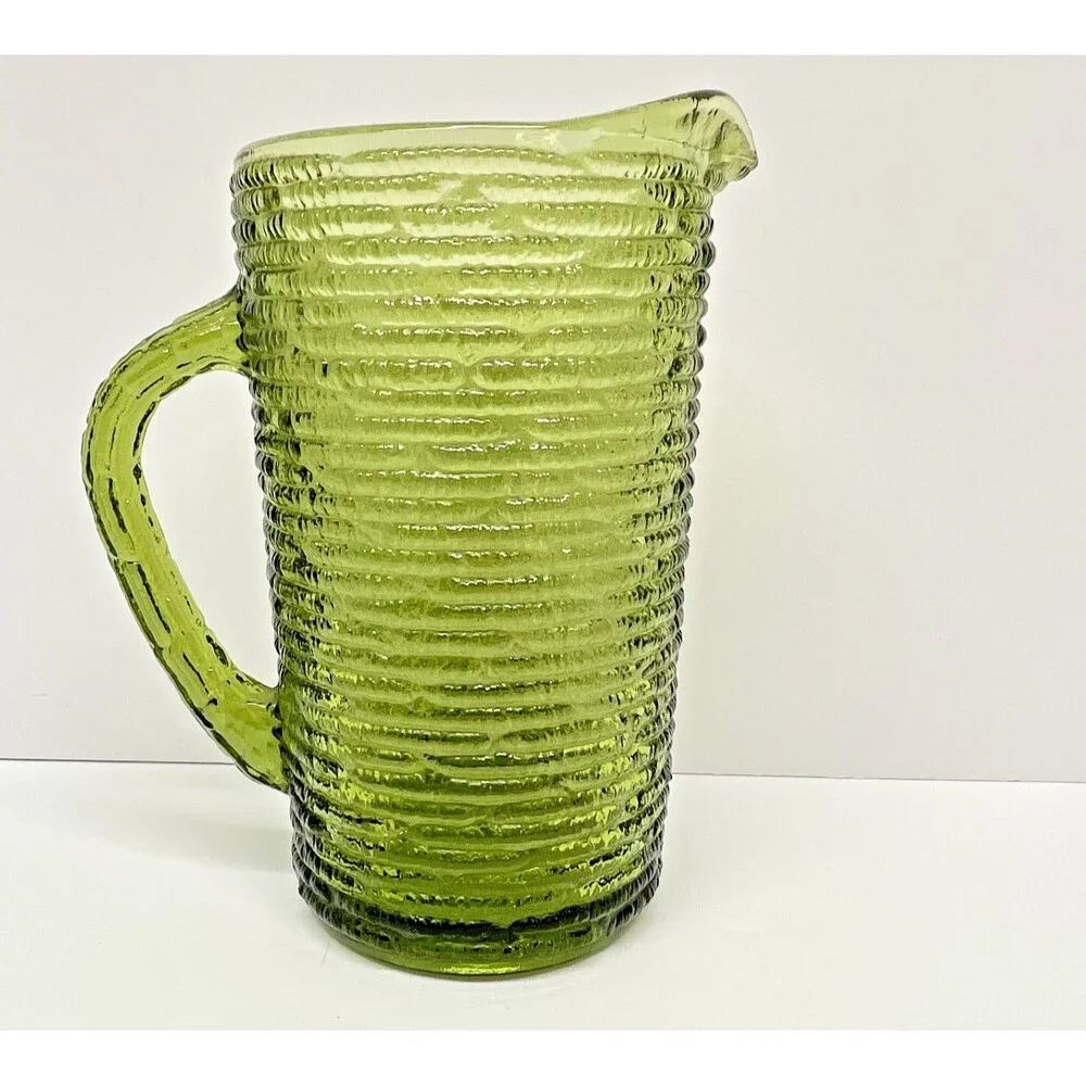 Vintage Anchor Hocking Soreno Avocado 6.5